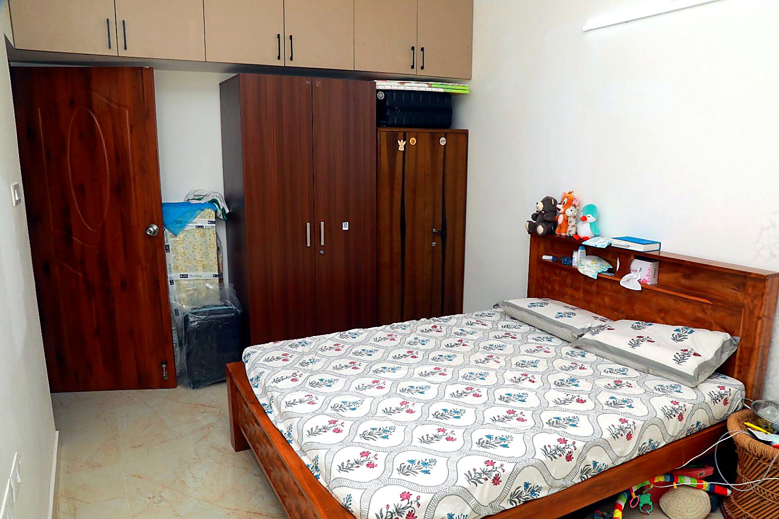 Furnished double bedroom